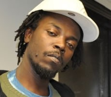 Hiplife musician, Kwaw Kese, also known as Emmanuel Botchwey, has been rushed to the Komfo Anokye Teaching Hospital in the Ashanti region for medical ... - kkfosu1